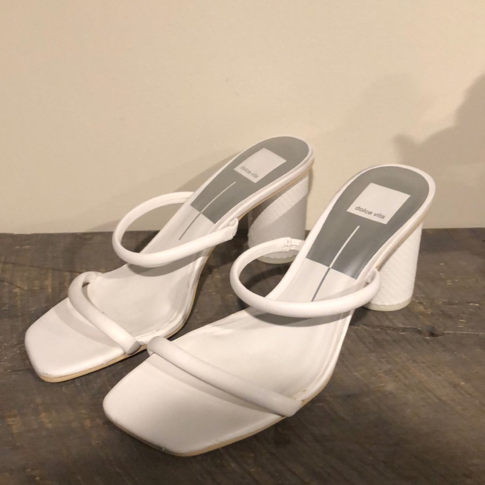 Dolce Vita Noles Heels white open toe sandals